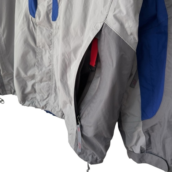The North Face Men's WInter Jacket, Gray with Blue, size XXL - Picture 9 of 12